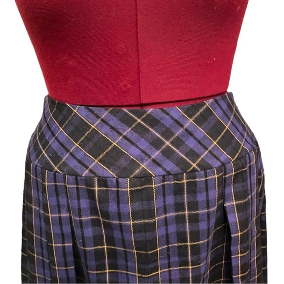 Handmade Wool Plaid Tartan Yoke Skirt - Picture 4 of 8